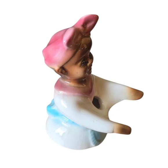 Vintage Early Americana Ceramic Pie Bird Lady Figurine 5 Inch Collectable - Picture 2 of 5